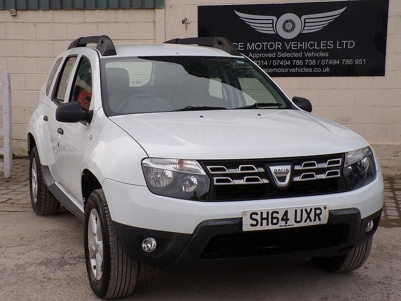 Second-hand Dacia Duster Ambiance 2014 Alb Hatchback