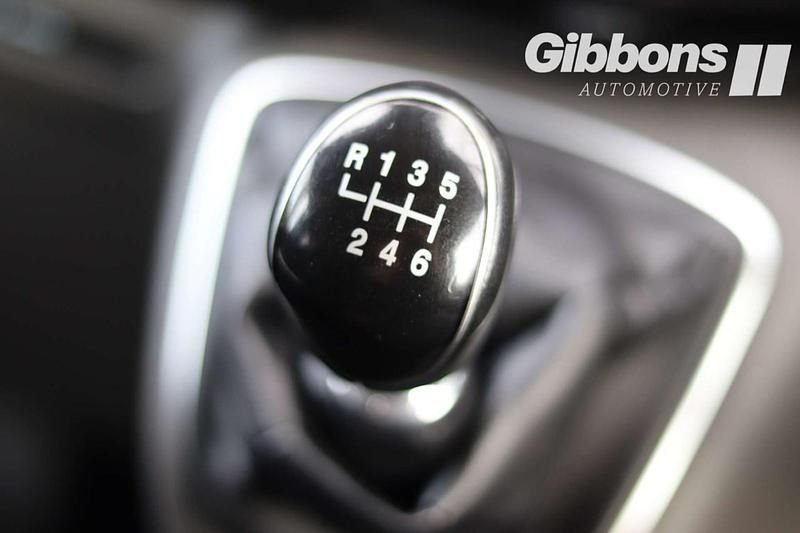 Used Ford Transit Custom Limited 130 HP (95 kW) 2022 White Van