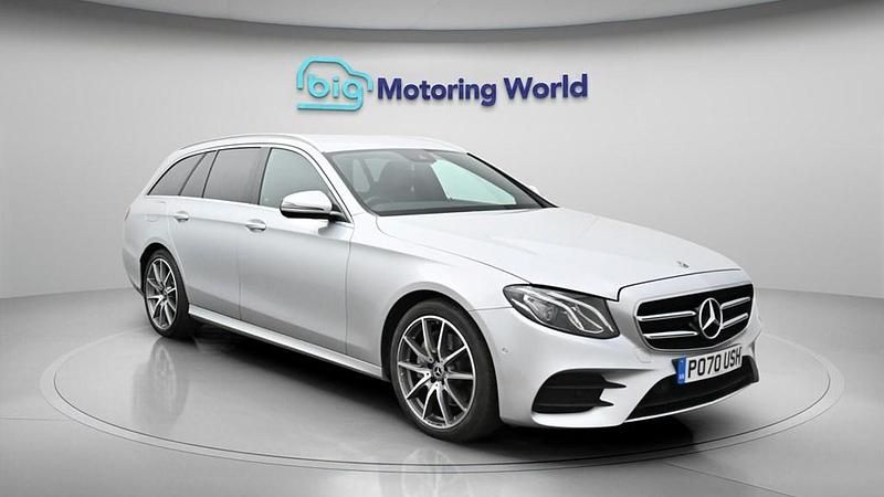 Used Mercedes E200 AMG line 184 HP (135 kW) 2020 Silver Estate