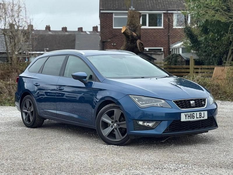Used Seat Leon FR Sport 150 HP (110 kW) 2016 Blue Estate