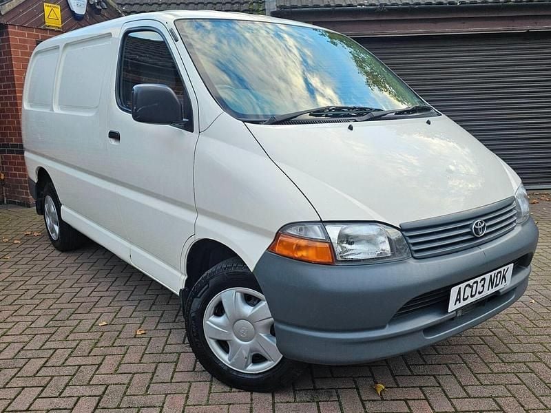 Other Used 2003 Toyota HiAce Van | £3,500 - Image 1/4