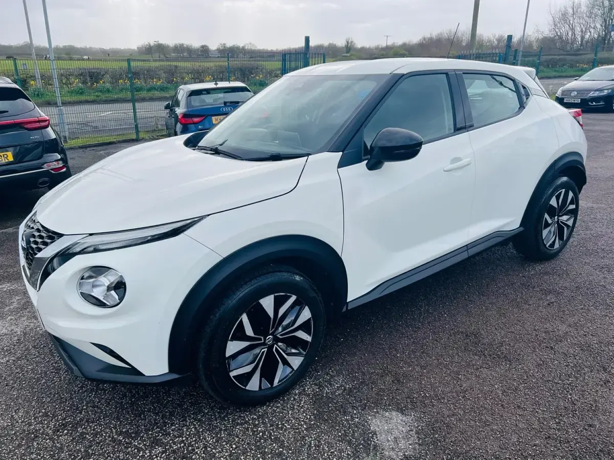 Usado Nissan Juke Acenta 2022 Branco SUV