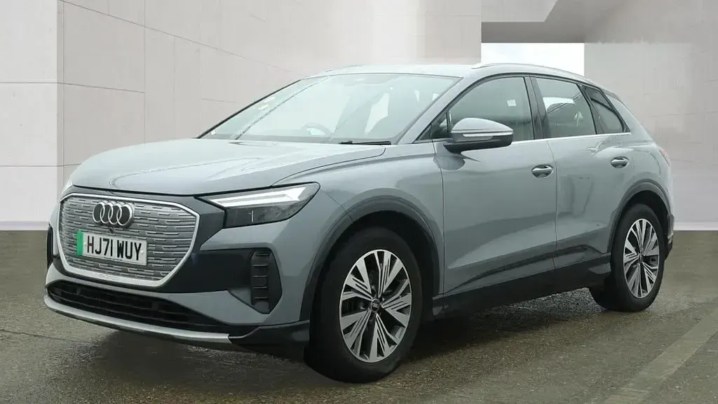 Used Audi Q4 e-tron Sport 125 kW (170 HP) 2021 Grey SUV