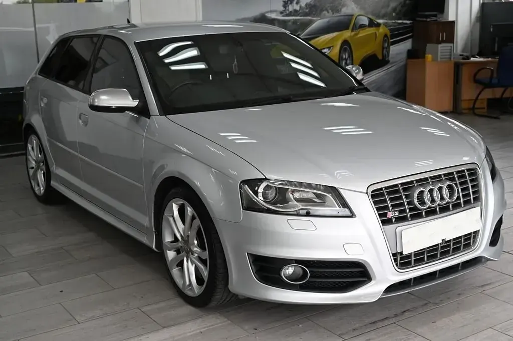 Begagnad Audi S3 Sportback Business 265 HK (194 kW) 2012 Silver Halvkombi