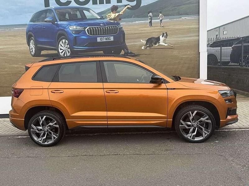 Used Skoda Karoq SportLine 150 HP (110 kW) 2024 Phoenix orange metallic SUV