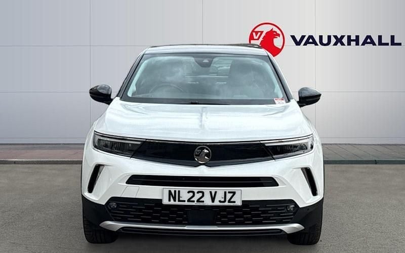 Used Vauxhall Mokka Elite 131 HP (96 kW) 2022 White SUV