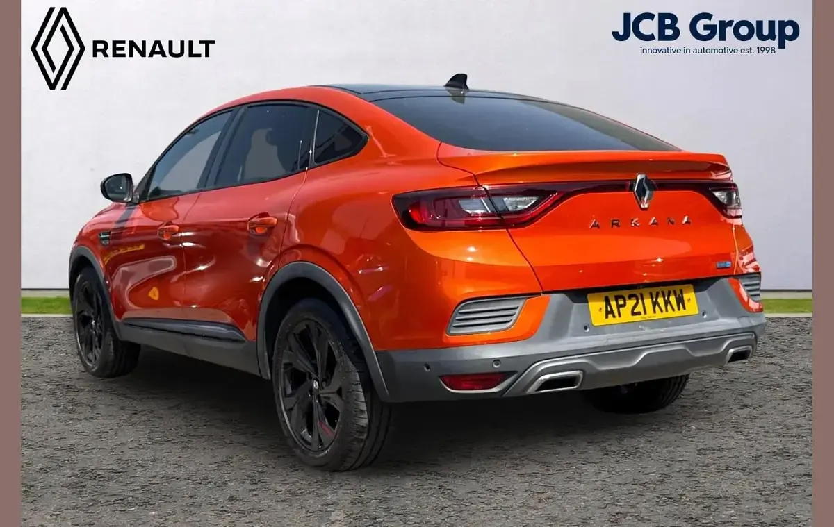 Używany Renault Arkana R.S. 142 KM (104 kW) 2021 Pomarańczowy SUV