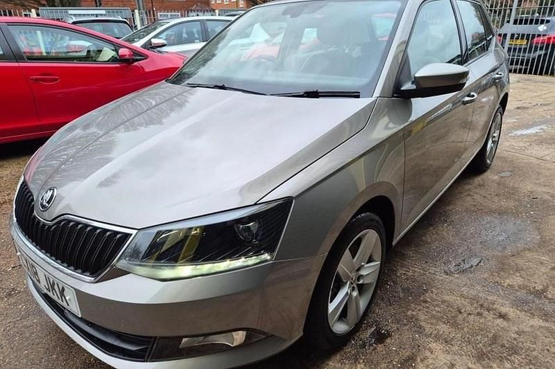 Used Skoda Fabia SE L 110 HP (80 kW) 2018 Beige Hatchback