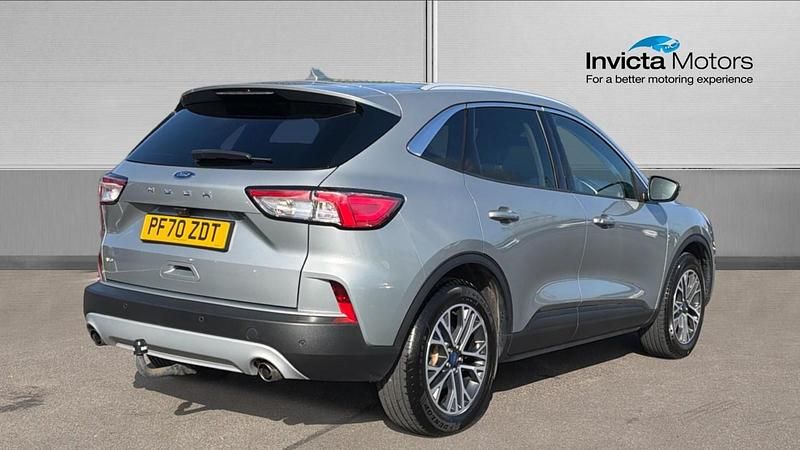 Used Ford Kuga Titanium 190 HP (139 kW) 2021 Solar silver SUV