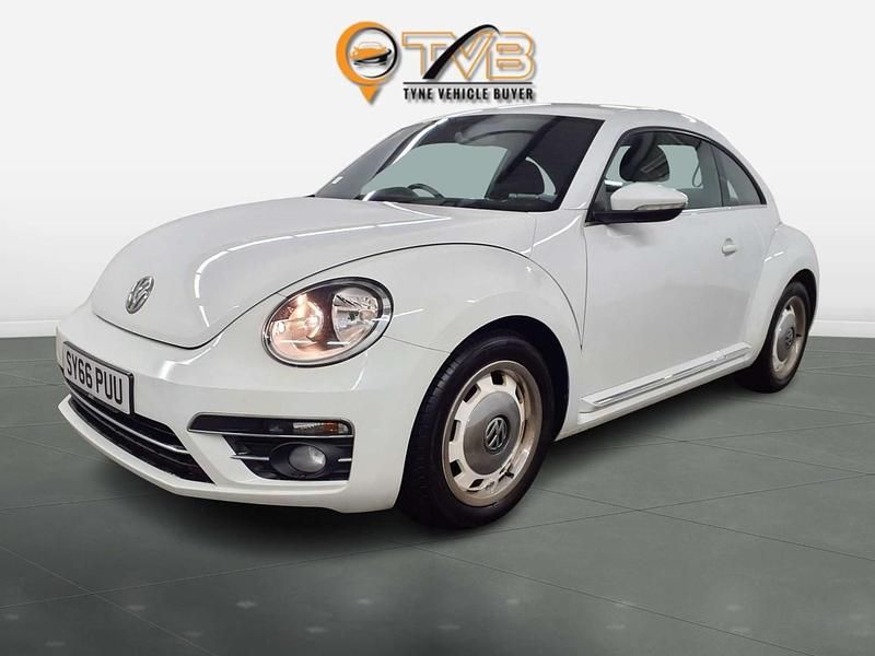 Used VW Beetle Design 150 HP (110 kW) 2016 White Hatchback