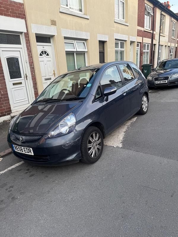 Grey Used 2008 Honda Jazz SE Hatchback | £1,995 (Fair price) - Image 1/4