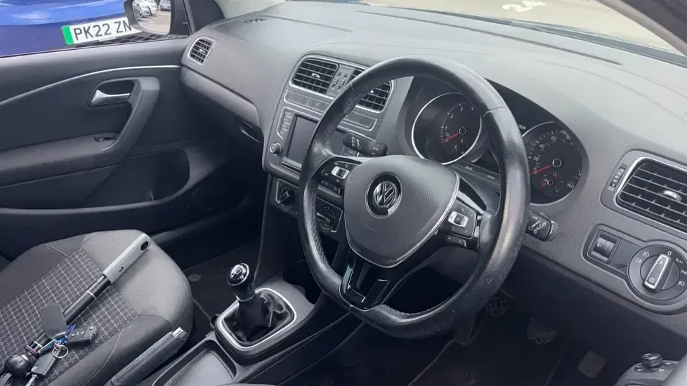 Used VW Polo Edition 90 HP (66 kW) 2017 Grey