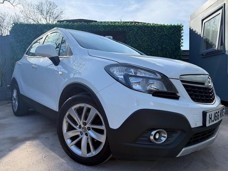 Used Vauxhall Mokka S 2016 White SUV