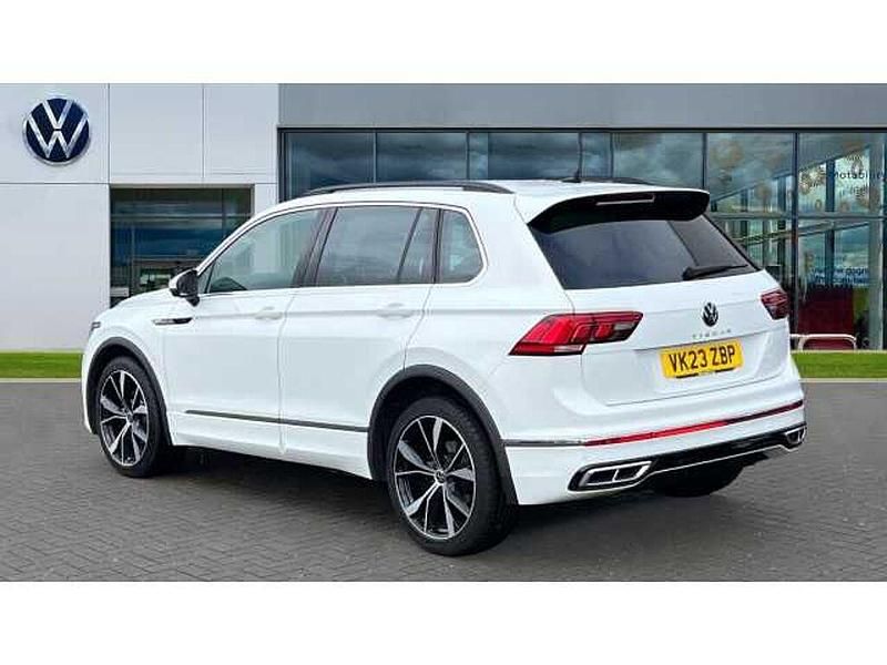 Used VW Tiguan R-line 150 HP (110 kW) 2023 Pure white SUV