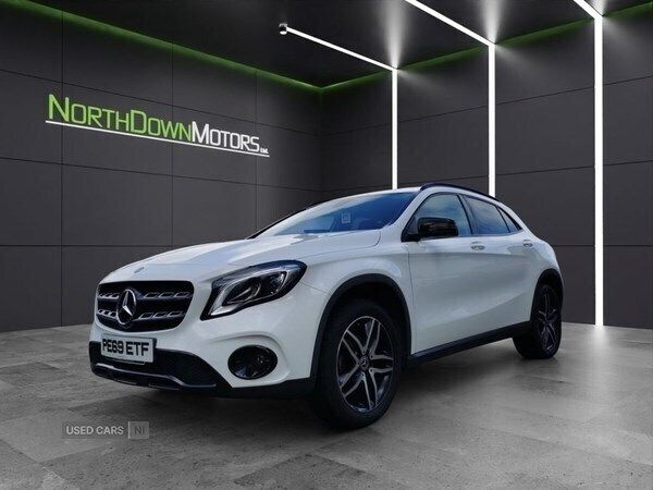 White Used 2019 Mercedes GLA180 Urban SUV | £13,995 (A bit pricey) - Image 1/4