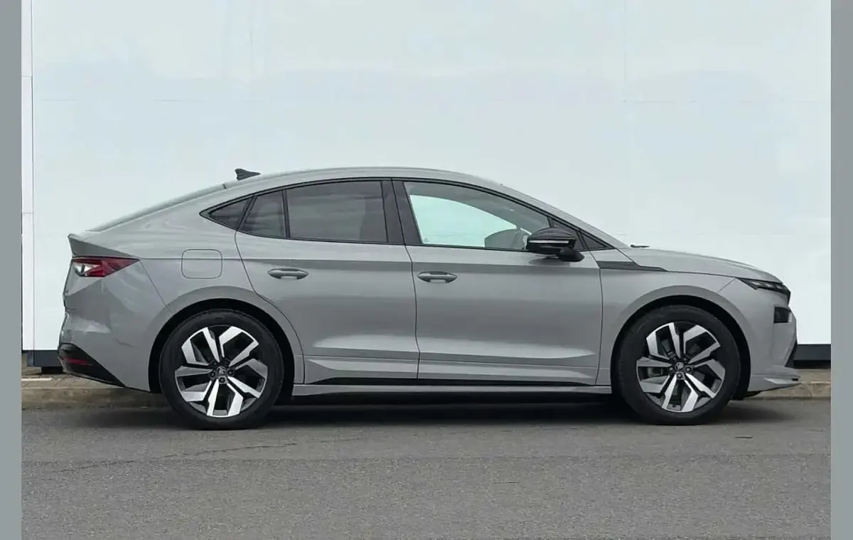 Used Skoda Enyaq iV SportLine 210 kW (286 HP) 2025 Meteor grey SUV