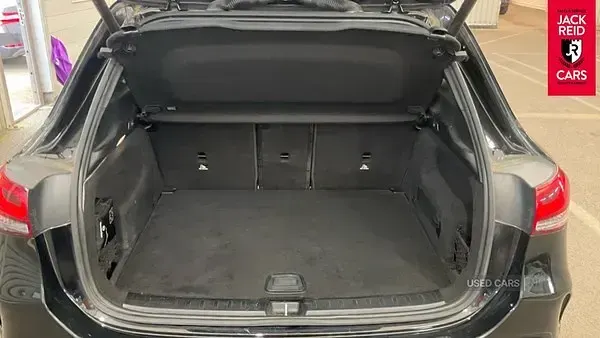 Usado Mercedes GLA220 Executive 190 HP (139 kW) 2023 Preto SUV