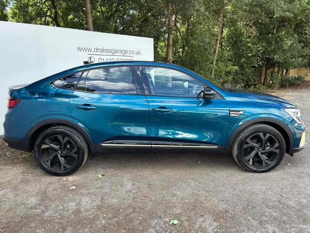 Used Renault Arkana Engineered 2023 Blue SUV