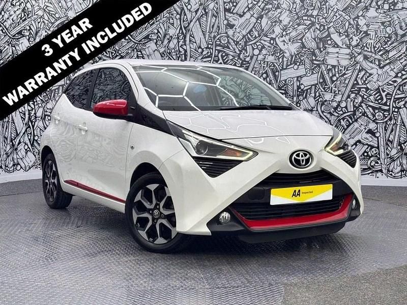 White Used 2020 Toyota Aygo Trend Hatchback | £9,495 (Fair price) - Image 1/2
