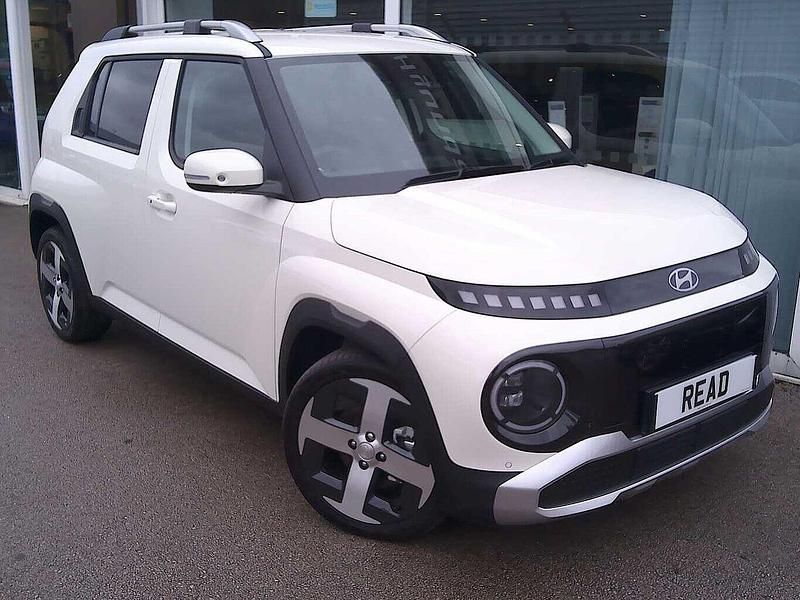 Cream Used 2025 Hyundai Inster Hatchback | £19,490 (Good price) - Image 1/4
