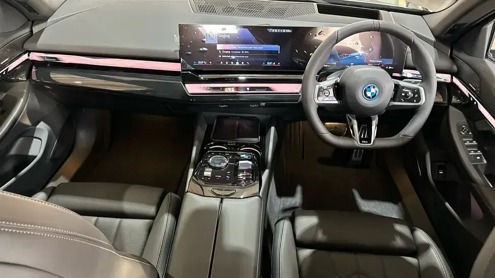 Used BMW i5 M Sport 246 kW (335 HP) 2025 Black