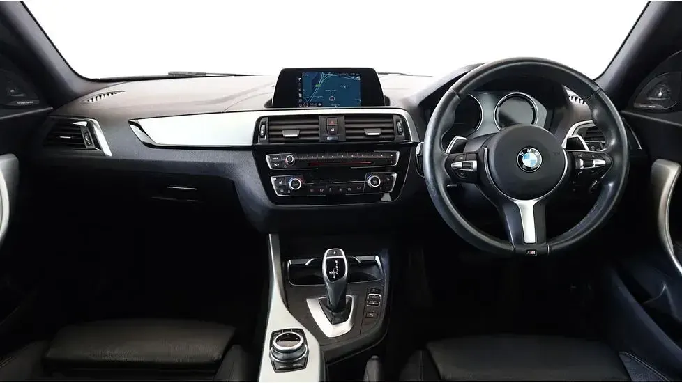 Used BMW 120 M Sport 187 HP (137 kW) 2017 White Hatchback