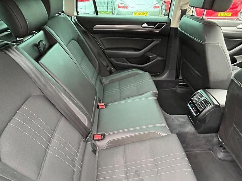 Used VW Passat 2016 White Estate