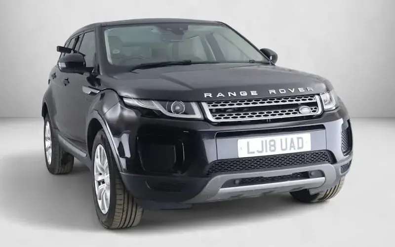 Used Land Rover Range Rover evoque SE 240 HP (176 kW) 2018 Hatchback
