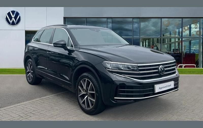 Grenadilla black metallic Used 2023 VW Touareg Elegance SUV | £46,999 - Image 1/4