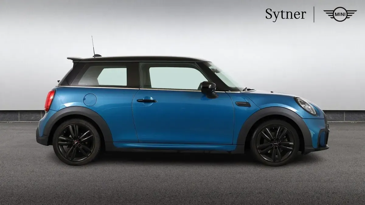 Used Mini Cooper Hatch 136 HP (100 kW) 2021 Blue Hatchback