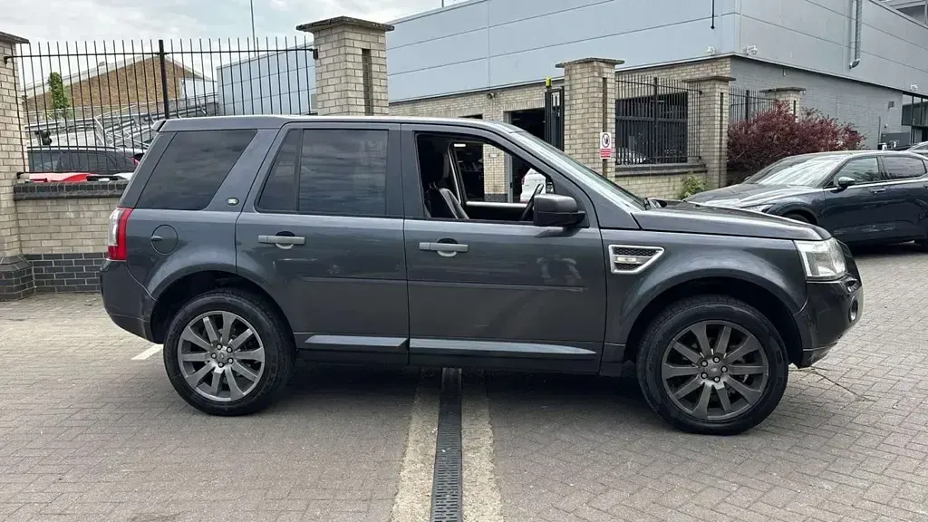 Used Land Rover Freelander 2 HSE 2010 Grey SUV