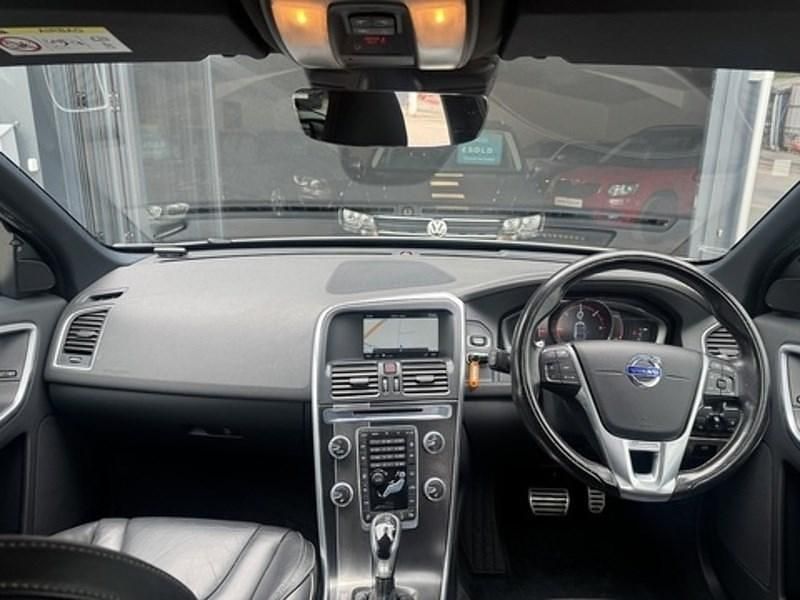 Used Volvo XC60 R-Design 2024 White SUV