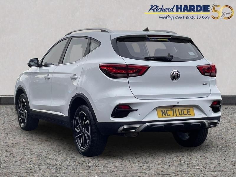 Used MG ZS Exclusive 105 HP (77 kW) 2022 White SUV