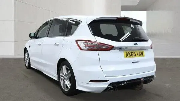 Used Ford S-MAX Sport 210 HP (154 kW) 2016 White MPV