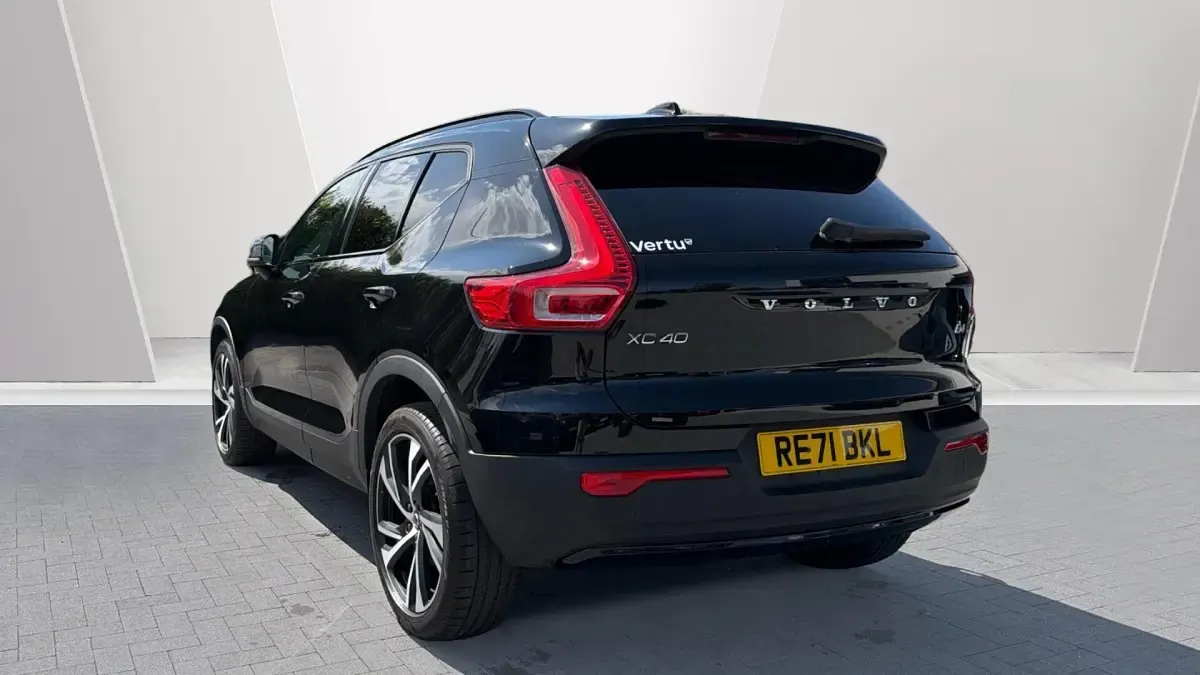 Usado Volvo XC40 R-Design Pro 197 CV (144 kW) 2022 SUV