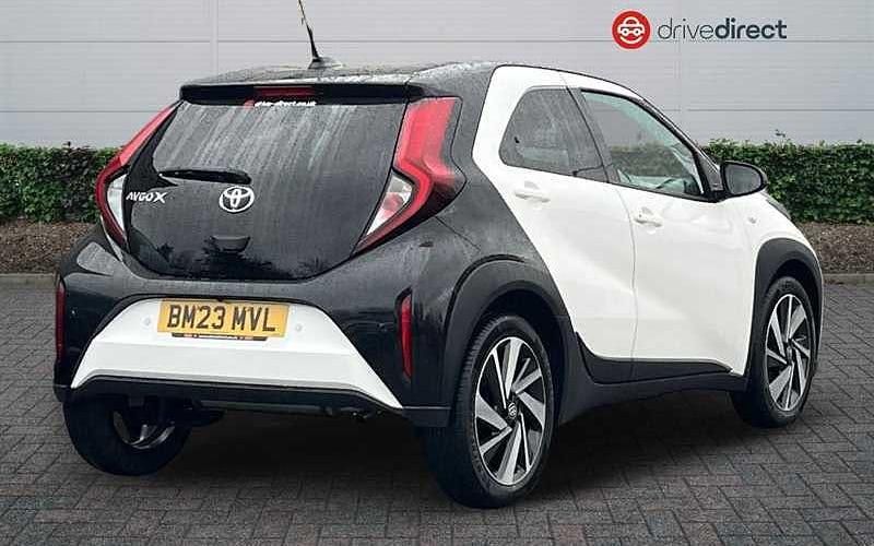 Used Toyota Aygo X 72 HP (52 kW) 2025 SUV