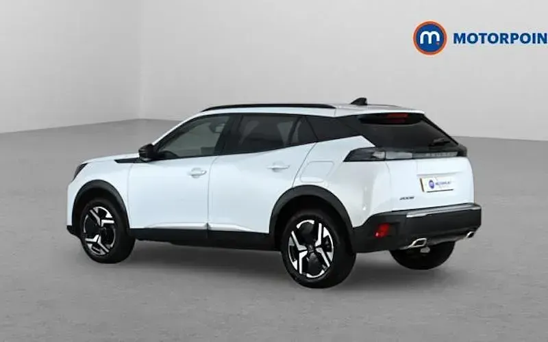 Used Peugeot 2008 Allure 131 HP (96 kW) 2025 White SUV