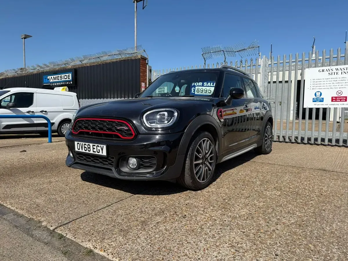 Used Mini Cooper D Countryman 150 HP (110 kW) 2018 Black SUV