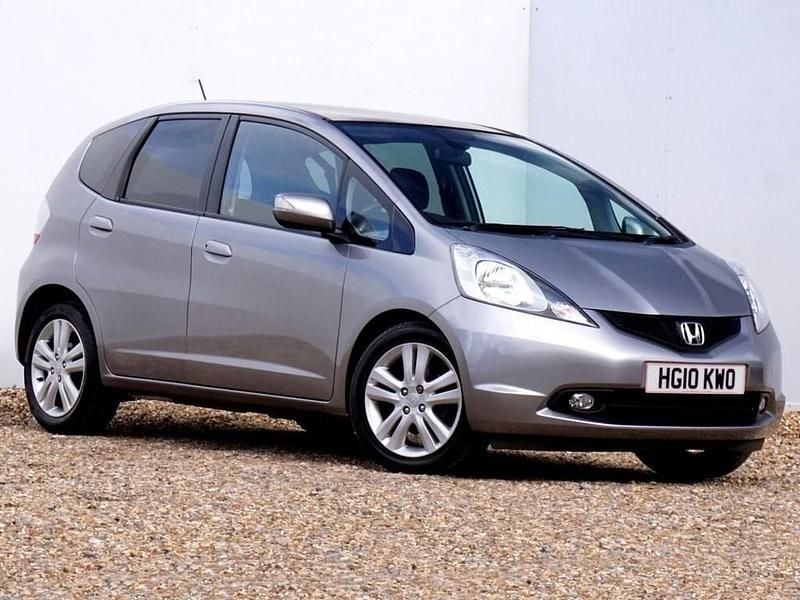 Used Honda Jazz EX 100 HP (73 kW) 2010 Silver Hatchback