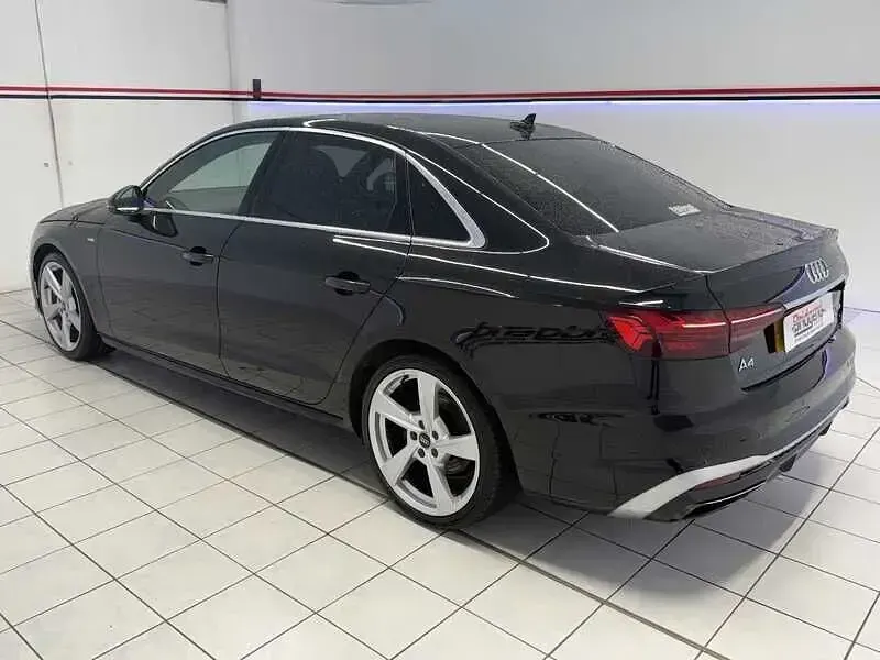 Used Audi A4 S-Line 190 HP (139 kW) 2021 Black Sedan
