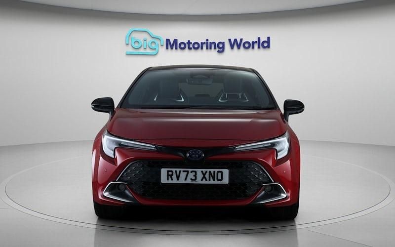 Używany Toyota Corolla 140 KM (102 kW) 2026 Hatchback