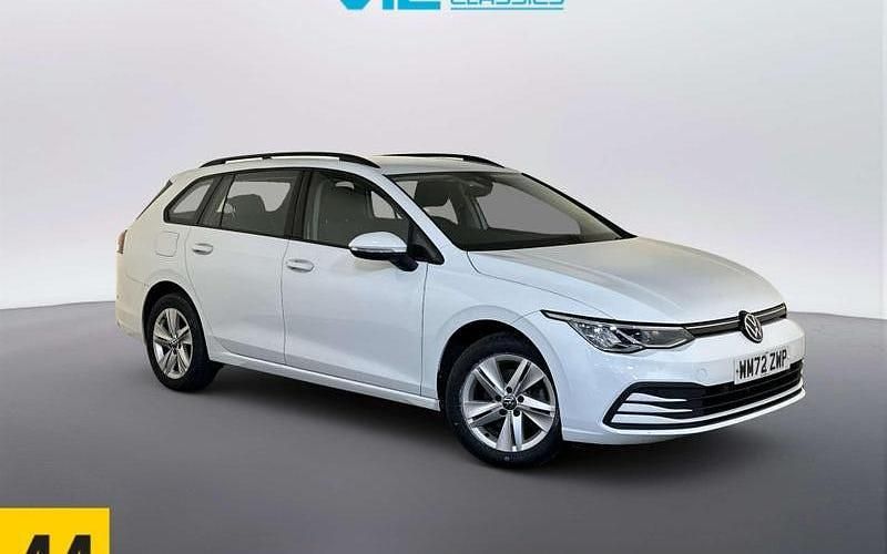 Usado VW Golf VIII Life 131 HP (96 kW) 2023 Carrinha