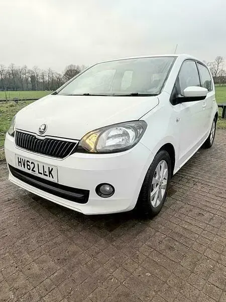 Used Skoda Citigo Elegance 2012 White Hatchback