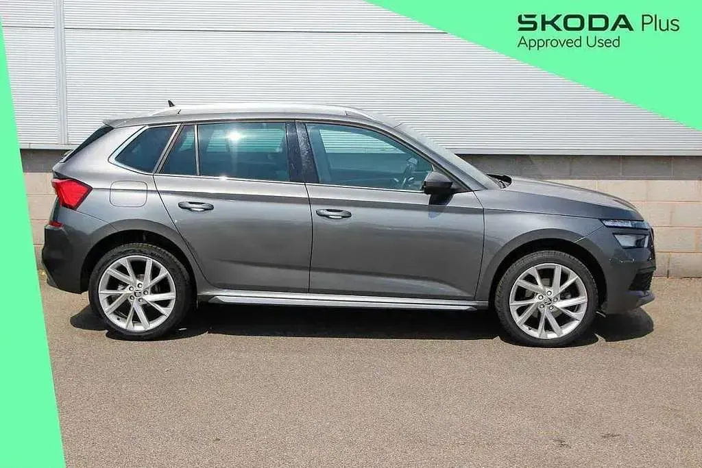 Used Skoda Kamiq SE L Executive 147 HP (108 kW) 2022 Graphite grey metallic SUV