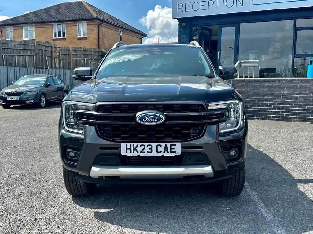 Used Ford Ranger Wildtrack 205 HP (150 kW) 2023 Black Pickup