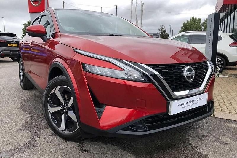 Red Used 2021 Nissan Qashqai N-Connecta SUV | £17,999 (Fair price) - Image 1/1