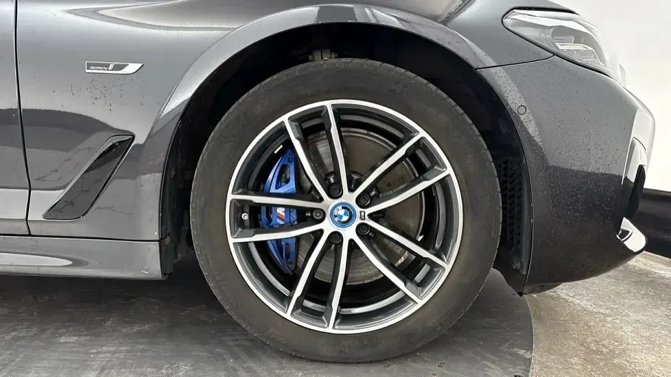 Used BMW 530e M Sport 288 HP (211 kW) 2022 Grey Estate