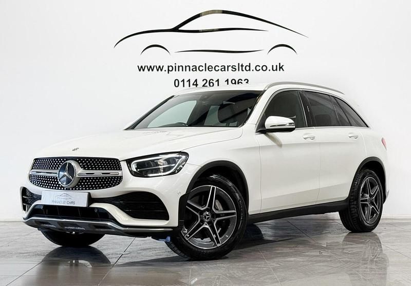 White Used 2019 Mercedes GLC220 AMG line Estate | £17,990 (Fair price) - Image 1/3