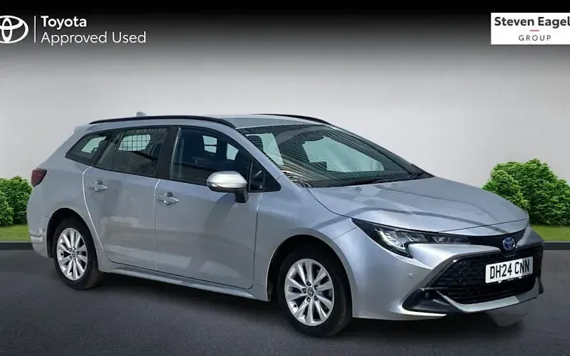 Używany Toyota Corolla 140 KM (102 kW) 2026 Kombi