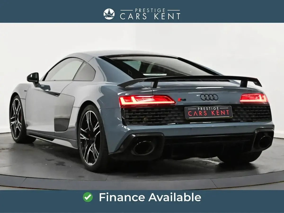Used Audi R8 Coupé Performance 620 HP (456 kW) 2021 Grey Coupe